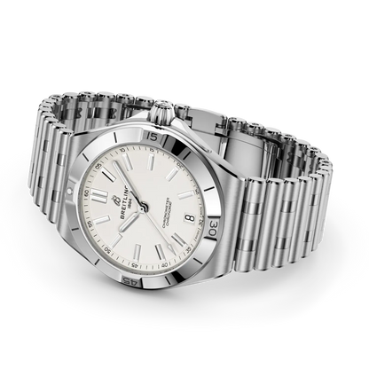 Chronomat B31 Automatic 40 Stainless steel 40 mm AB3114101A1A1 third view