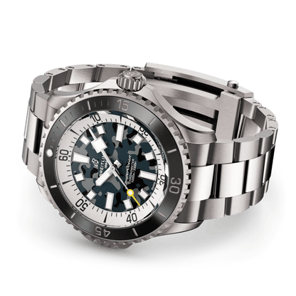 Superocean Automatic 46 Super Diver Titanium 46 mm E10379351B1E1 second view