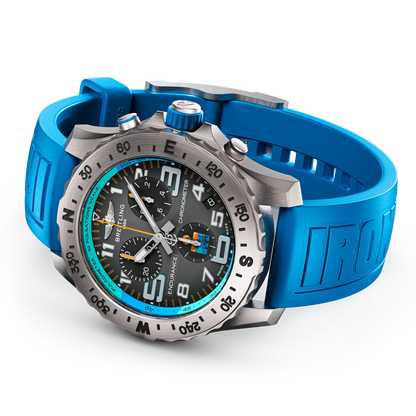 Endurance Pro IRONMAN® World Championship 2025 Titanium 44 mm E823105A1M1S1 third view