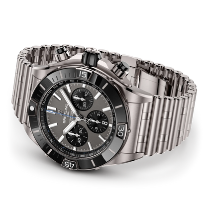 Super Chronomat B01 44 Titanium 44 mm EB0136251M1E1 third view