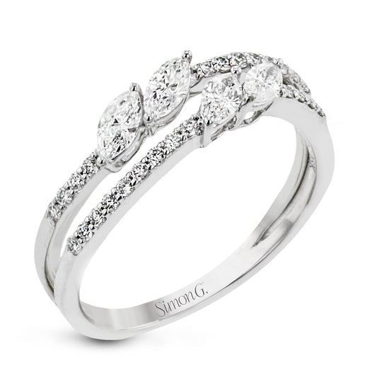 Fashion Ring in 18k Gold with Diamonds - Simon G. Jewelry
