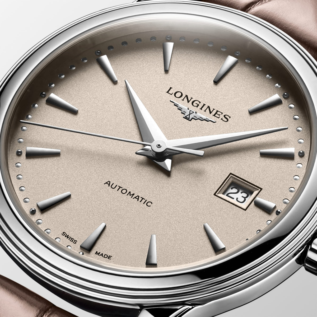 Flagship Classic 30.00 mm Beige Stainless steel L43744792 L4.374.4.79.2 detailed view