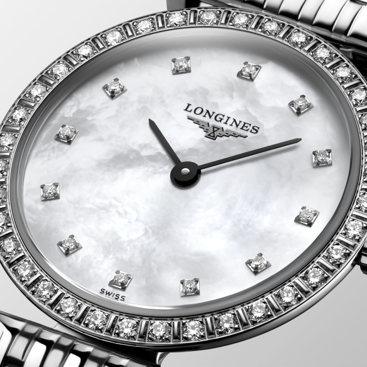 La Grande Classique De Longines 24.00 mm White mother-of-pearl Stainless steel L4341080C L4.341.0.80.C detailed view