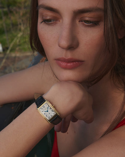 Longines Dolcevita 20.50 X 32.00 mm Silver "flinqué" 18 karat yellow gold L52557710 L5.255.7.71.0 back view