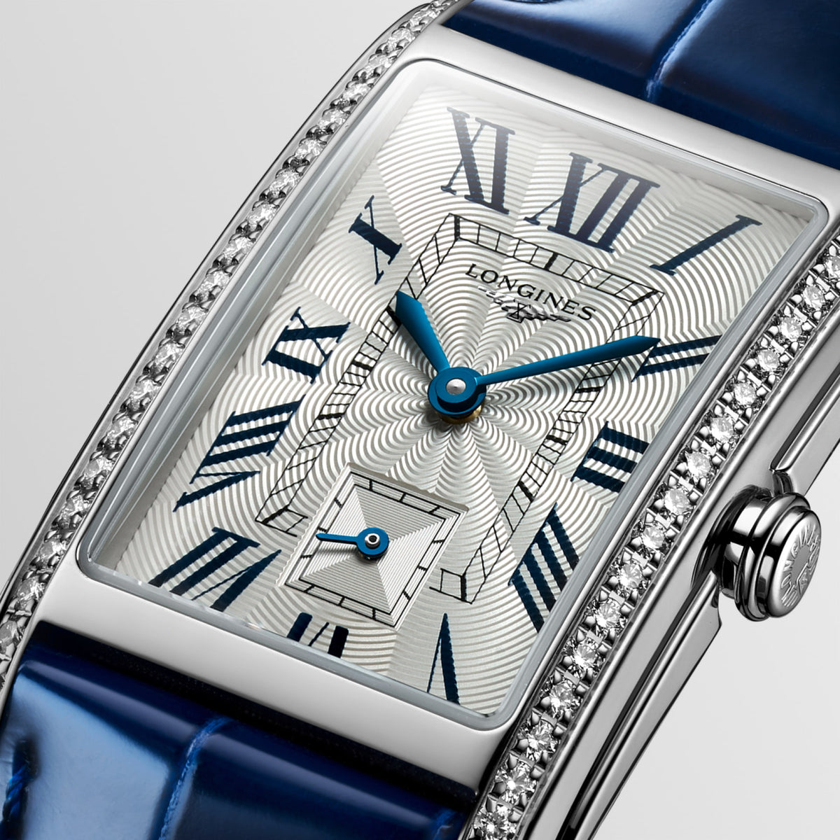 Longines Dolcevita 23.30 X 37.00 mm Silver "flinqué" Stainless steel L55120717 L5.512.0.71.7 detailed view