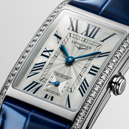 Longines Dolcevita 23.30 X 37.00 mm Silver "flinqué" Stainless steel L55120717 L5.512.0.71.7 detailed view