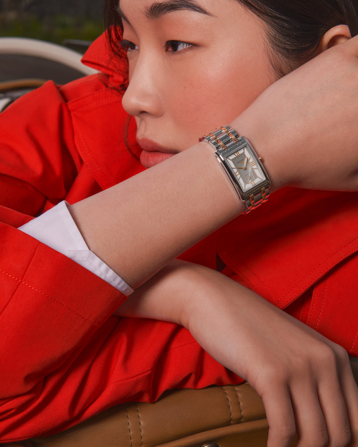 Longines Dolcevita 23.30 X 37.00 mm White Stainless steel with rose gold 18 carats crown L55125757 L5.512.5.75.7 back view