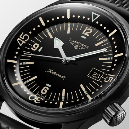 Longines Legend Diver 42.00 mm Black lacquered polished Black PVD coating L37742509 L3.774.2.50.9 detailed view