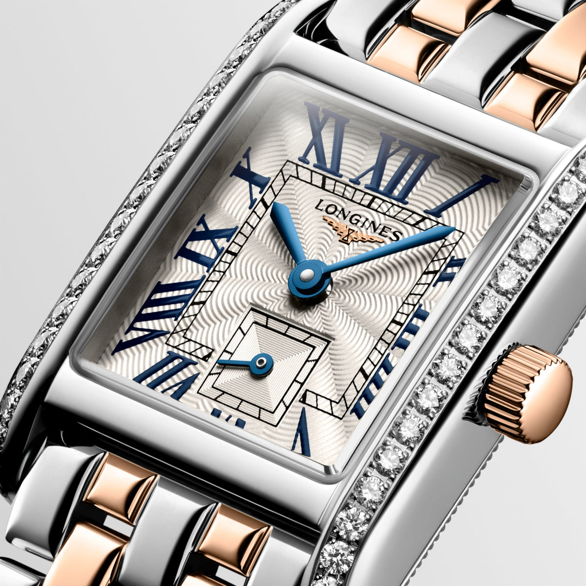 Longines Mini Dolcevita 21.50 X 29.00 mm Silver "flinqué" Stainless steel with rose gold 18 carats crown L52005797 L5.200.5.79.7 detailed view
