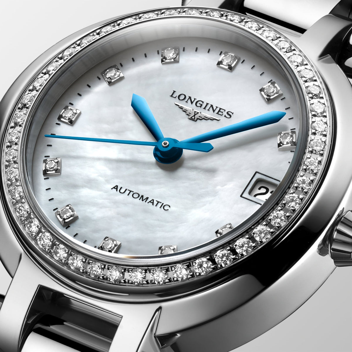 Longines Primaluna 26.50 mm White mother-of-pearl Stainless steel L81110876 L8.111.0.87.6 detailed view