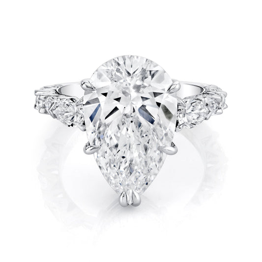 Trinity Pear Hidden Halo