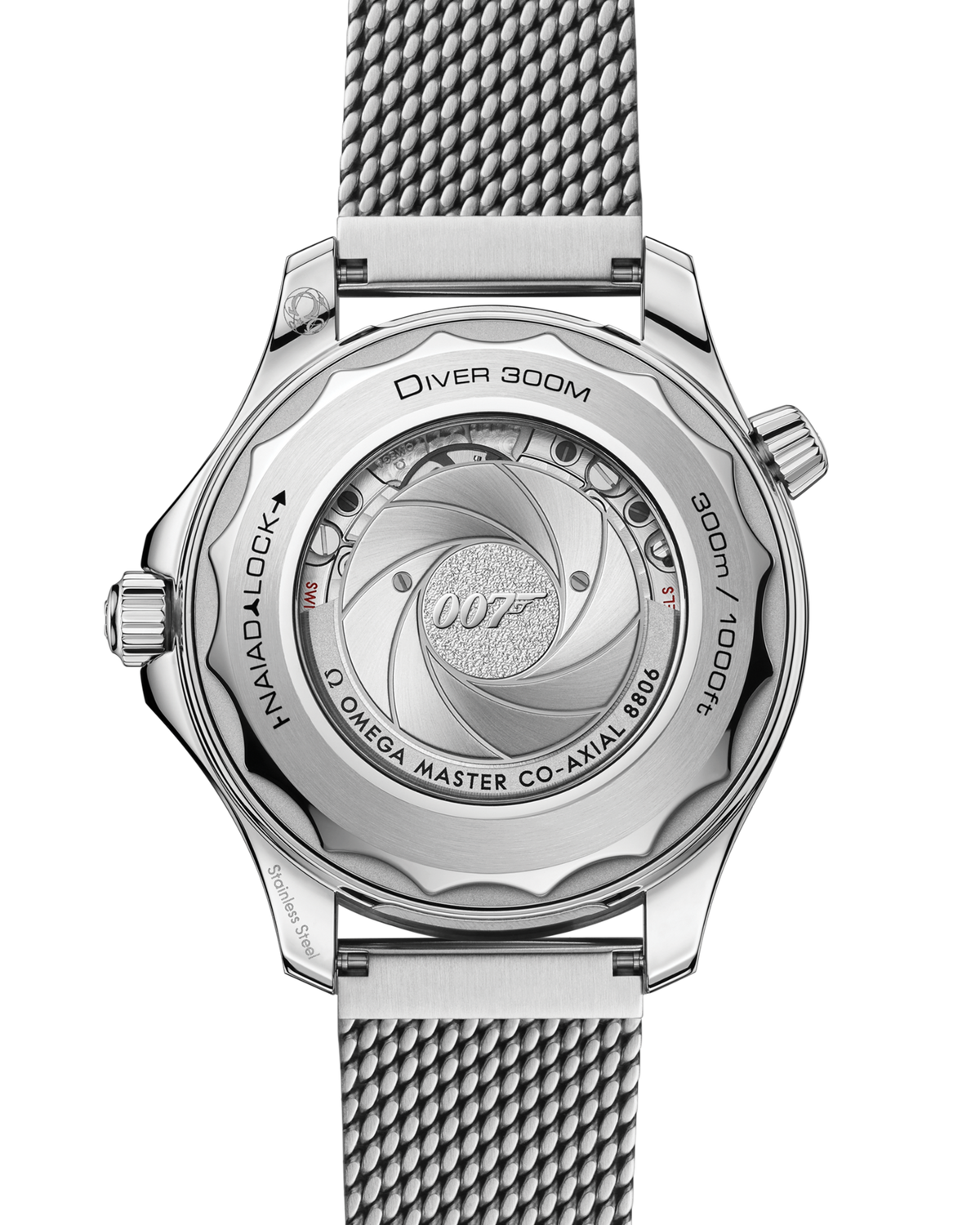New James Bond Edition: Seamaster Diver 300M 42 mm, steel on steel
