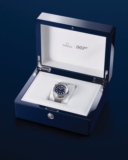 New James Bond Edition: Seamaster Diver 300M 42 mm, steel on steel