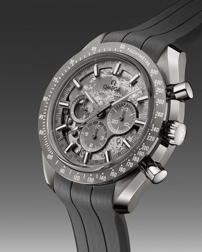 Speedmaster Grey Side of the Moon 44.25 mm, Grey Ceramic on Rubber Strap