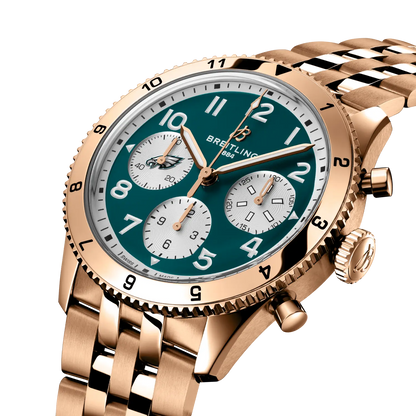 Classic AVI Chronograph 42 Super Bowl LIX Philadelphia Eagles Limited Edition 18k red gold 42 mm R233802A1L1R1 second view