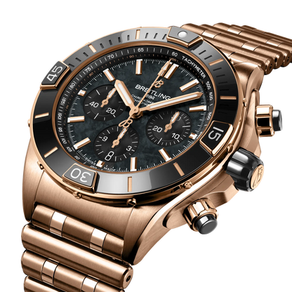 Super Chronomat B01 44 18k red gold 44 mm RB01365A1B1R1 second view