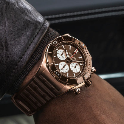 Super Chronomat B01 44 18k red gold 44 mm RB0136E31Q1S1 fifth view