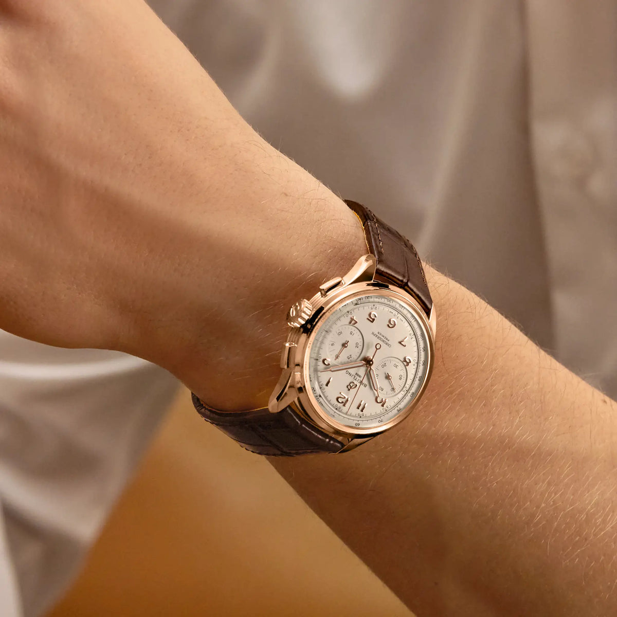 Premier B09 Chronograph 40 18k red gold 40 mm RB0930371G1P1 fifth view