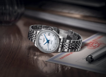 Record 26.00 mm White mother-of-pearl Stainless steel L23200876 L2.320.0.87.6 back view