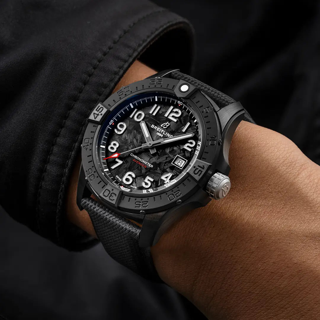 Avenger Automatic 42 Night Mission Ceramic 42 mm S17328101B1X1 fifth view