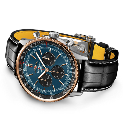 Navitimer B01 Chronograph 46 Stainless steel & 18k red gold 46 mm UB01372A1C1P1 third view