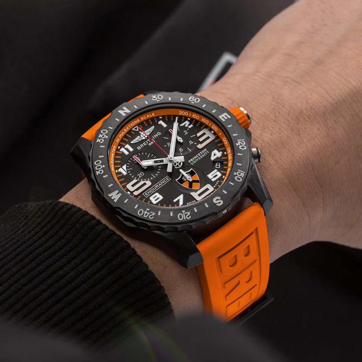 Endurance Pro 44 Princeton® University Edition Breitlight® 44 mm X823104C1B1S1 fifth view