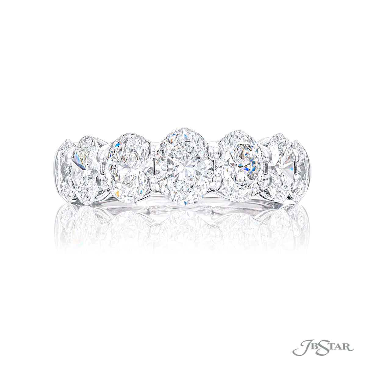 JB Star Oval Diamond Anniversary Band