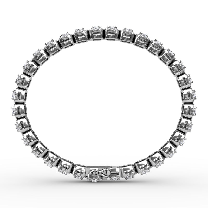 Fana Cushion Cut Diamond Bracelet