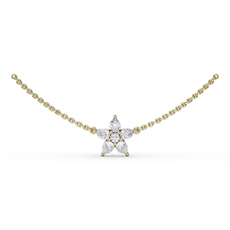 Fana Shine Bright Diamond Star Necklace