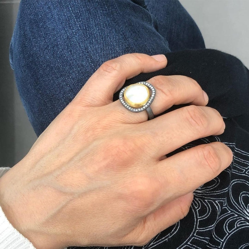 Lika Behar Pearlita Ring