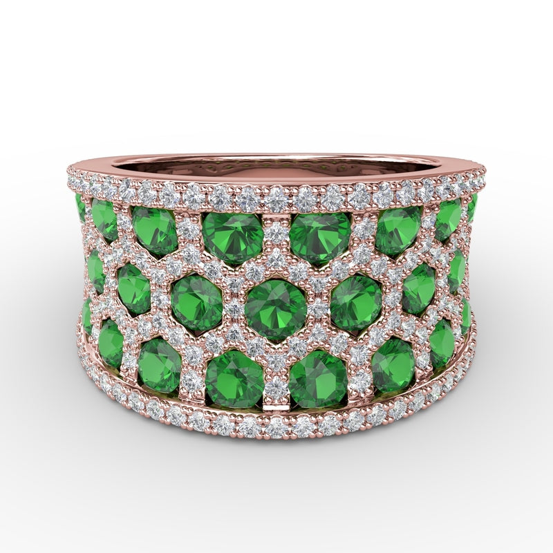 Fana Motif Emerald and Diamond Ring