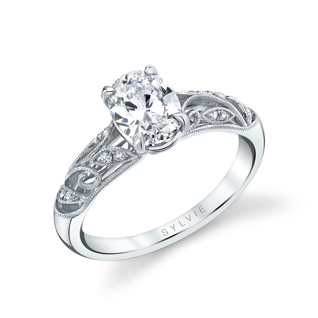 Oval Cut Vintage Engagement Ring - Roial Platinum White