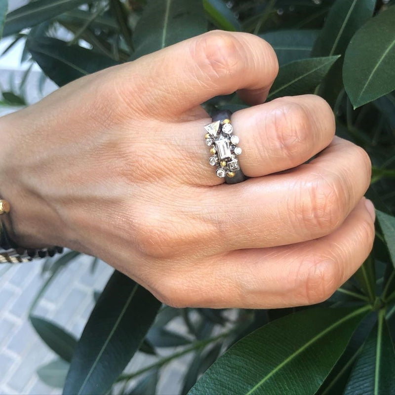 Lika Behar Scatter Ring