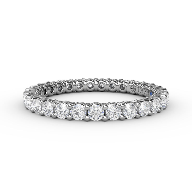 Fana 1ct Shared Prong Eternity Band