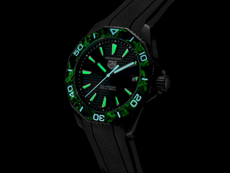 TAG Heuer Aquaracer Professional 200 Solargraph