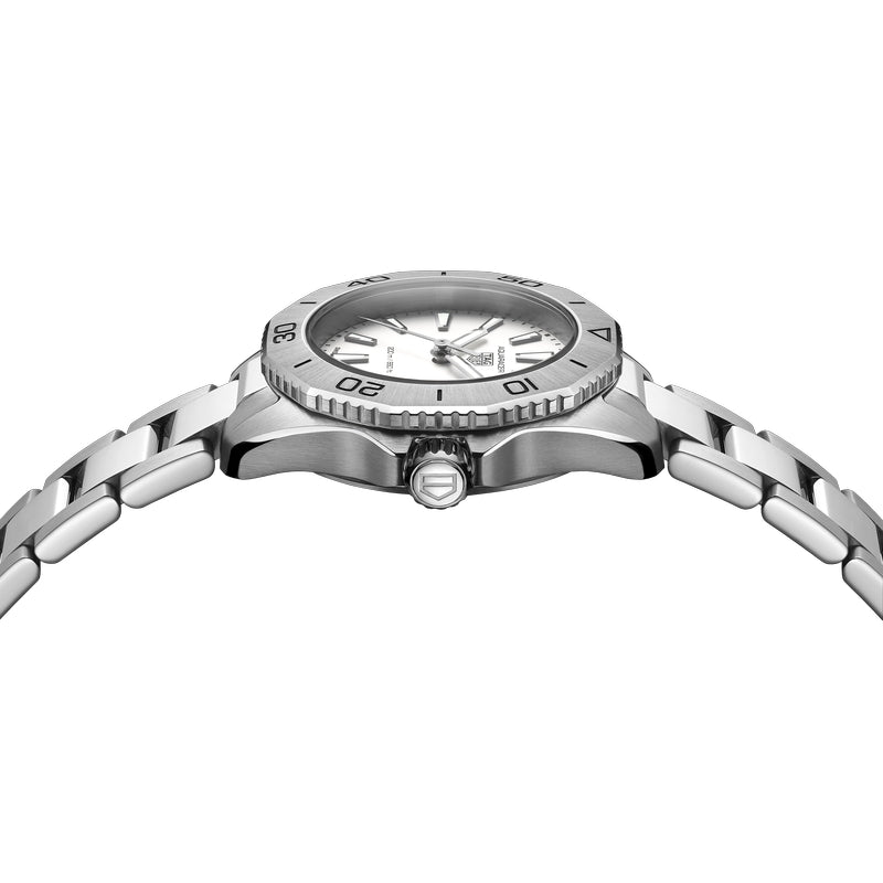 TAG Heuer Aquaracer Professional 200